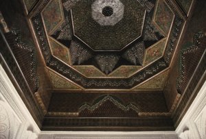 Thamiel glaouin kasbah, kattoyksityiskohta (keraaminen) tekijältä Moroccan School