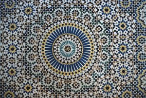 Thamiel glaouin kasbah, zellij-laatat, yksityiskohdat (keramiikka) tekijältä Moroccan School