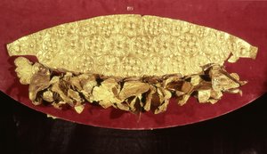 Tiara haudasta, Upper Circle