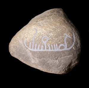 Ruotsalainen neoliittinen graffiti, joka edustaa laivaa. Tukholman historiallinen museo mokka