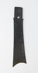 Haarukkataltta (zhang), Qijia-kulttuuri, n. 2500-2000 eKr. (jade (nefriitti)) tekijältä Neolithic Period Chinese School