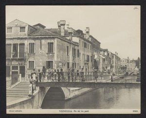 Näkymä Rio dei Tre Pontille Venetsiassa Venetsia - Rio dei tre ponti (otsikko esineessä)