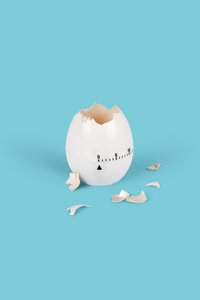 Egg, 2021 (kuva) tekijältä Niccolò Fioriti
