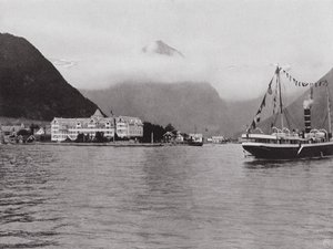 Balholm (s/w-kuva) tekijältä Norwegian Photographer