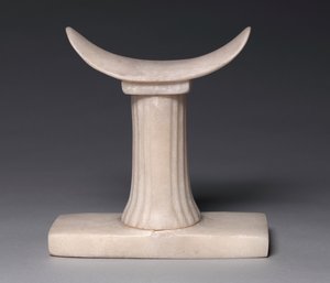 Irutin niskatuki, 5. tai 6. dynastia, n. 2454-2140 eaa.