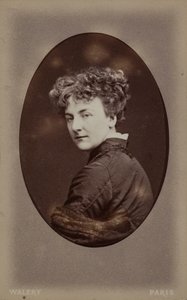 Jane Dieulafoyn muotokuva 1851-1916, n. 1890. tekijältä Ostroróg