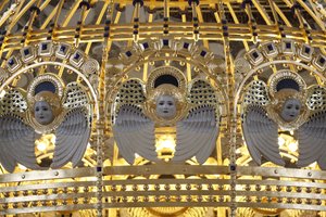 Angel Am Steinhofin kirkko (kirkko Leopld), Wien, Itävalta (kuva) tekijältä Otto Wagner