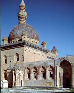 Ishak Pass Palacen sisäpiha ja moskeija tekijältä Ottoman School