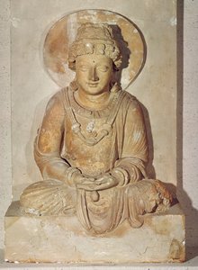 Buddha istuu meditaatiossa, Ganharasta, kreikkalais-buddhalainen tyyli, 1.-4. vuosisata