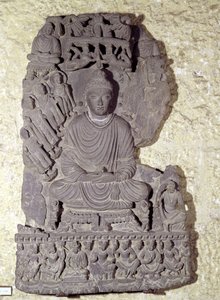 Istuva Buddha meditaatiossa, 1.-4. vuosisata tekijältä Pakistani School
