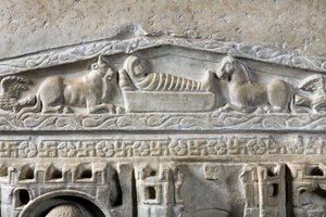 Stilichon sarkofagi (marmori) tekijältä Paleo Christian