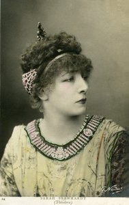 Henriette Rosine Bernard eli Sarah Bernhardt (1844-1923) "Théodora", Victorien Sardoun näytelmä, vuonna 1884 (kuva) tekijältä Paul Nadar