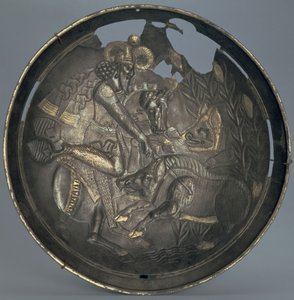 Astia, jota koristaa kohtaus prinssi Varahranin metsästämisestä, Sassanidi-dynastia (226-651) (hopeaa kullauksella)
