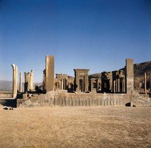 "" Darius I:n palatsi (550-486 eKr.) Persepoliksessa (Iran) ", Aimenidien Persian valtakunnan paikka. 6.-5. vuosisadalla eKr tekijältä Persian School