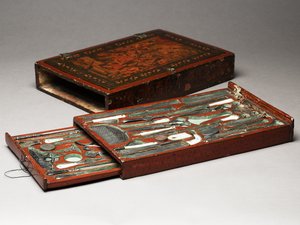 Työkalusarja, joka kuvaa pyhää perhettä, n. 1830 (sekoitettu media) tekijältä Persian School