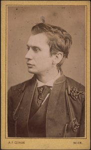 Leopold von Sacher-Masoch 1836-1895, n. 1880 tekijältä Photo studio Adolf F. Czihak.