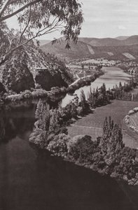 Derwent-joki lähellä New Norfolkia, Tasmania (m/w kuva) tekijältä Photographer Australian