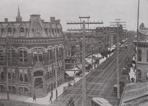 Dundas Street, Looking East, Lontoo, Ontario (m/w kuva) tekijältä Photographer Canadian