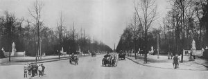 Panorama of the Victory Avenue (m/w kuva) tekijältä Photographer German