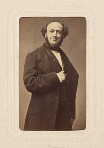  tekijältä Pierre Petit