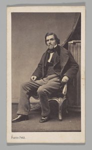  tekijältä Pierre Petit