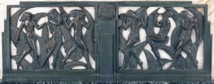 Friisi, joka kuvaa kolmea klassisen tanssin tyttöä ja kolmea muusikkoa, n. 1910-1935 (patinoitu pronssi, raidallinen valkoinen marmori, vihreä marmorialusta) tekijältä Pierre le Faguays