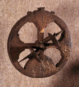 Astrolaabi, astronominen mittauslaite, jota navigaattorit käyttävät. Valmistettu Portugalissa. 1648. tekijältä Portuguese School