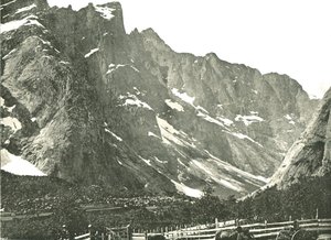Trolltindane-vuoret, Horgheim, Norja, 1895.
