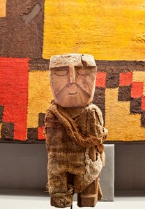  tekijältä Precolombian Precolombian