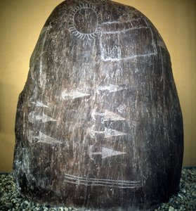 Camunnien sivilisaatio. Bagnolo-stele tyyppi 1 a tekijältä Prehistoric Prehistoric