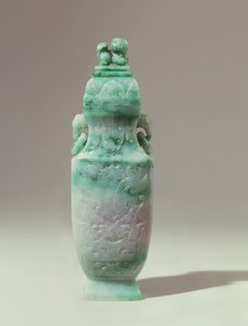 Kaidemaljakko ja kupullinen kansi, myöhäinen Qing-dynastia (smaragdi ja valkoinen jade) tekijältä Qing Dynasty Chinese School