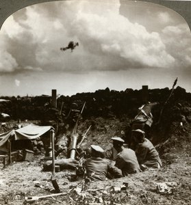 Kranaatit juoksuhaudoissa, ensimmäinen maailmansota, 1914-1918.