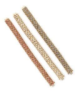 Kolme "Honeycomb" rannerengasta