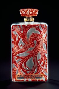 Lasihiutale Forvilin Red Coral (Le Corail Rouge) hajuveteen tekijältä Rene Jules Lalique