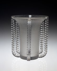 "Marignane" -maljakko, suunniteltu 11. toukokuuta tekijältä Rene Jules Lalique