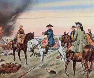 Zorndorfin taistelun tuloksen jälkeen 25. elokuuta 1758 (tehostettu värilitografia). tekijältä Richard Knotel