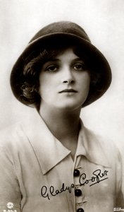 Gladys Cooper 1888-1971, englantilainen näyttelijä, 1900-luvun alku.