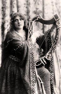 Lily Brayton 1876-1933, englantilainen näyttelijä, 1900-luvun alku.