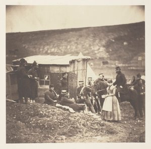 4. rakuunakaartin leiri, seurue juhlimassa, ranskalaisia ja englantilaisia tekijältä Roger Fenton