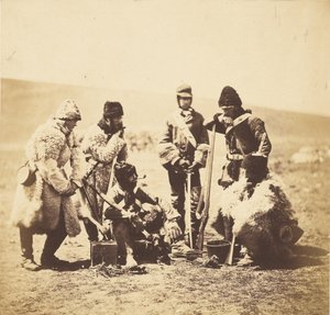 Kapteeni Pechell ja 77. rykmentin miehet - talvipuku. tekijältä Roger Fenton