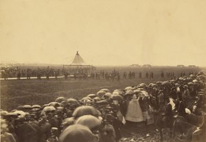 Kiväärin kokeileminen ennen kuningattaren saapumista. tekijältä Roger Fenton