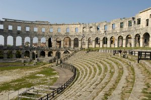Pulan amfiteatteri, Kroatia tekijältä Roman