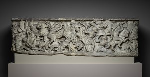 Taistelusarkofagi, n. 190 (marmori) tekijältä Roman