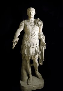 Caius Caesar Germanicus, Rooman keisari (marmori) tekijältä Roman