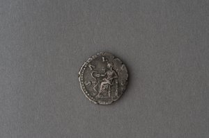 Denarius of Faustina (hopea) tekijältä Roman