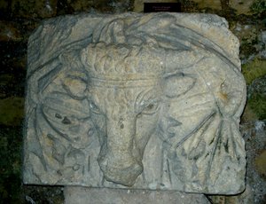 Härän pää tekijältä Roman