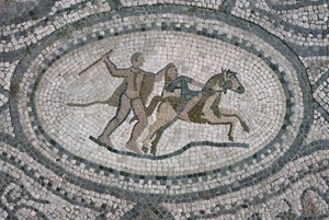 Herkules ja amatsonien kuningatar, Herkuleen talon lattiasta (mosaiikki) tekijältä Roman