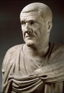 Keisari Maximinus Thraxin (173-238) marmoripatsas - Rooma, Musei Capitolini - Keisari Maximinus Thraxin rintakuva - Marmoriveistos - Rooma, Musei Capitolini tekijältä Roman