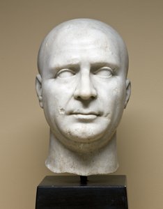 Isis-papin muotokuva, 200-luvun alku jKr. (Proconnesian marmori) tekijältä Roman