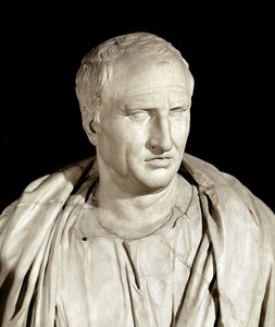Rooman valtiomiehen Ciceronin muotokuva (marmoriveistos, noin 50 eaa.) tekijältä Roman